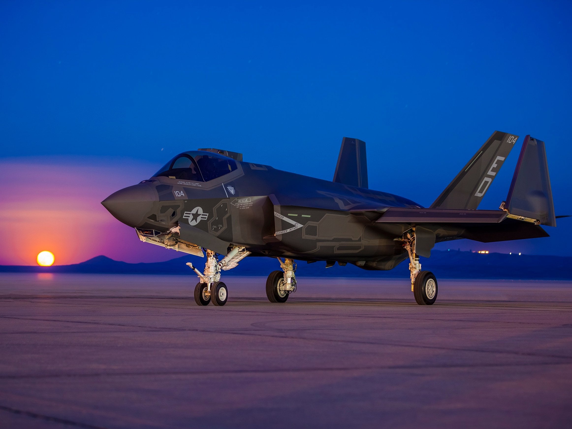 the-most-expensive-f-35-variant-has-hit-another-major-snag-that-could