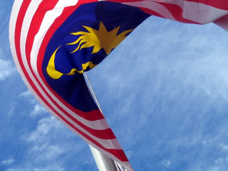 Malaysian Flag Siewlian Freeimages R 800x600 