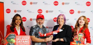 Dato’ Captain Fareh Mazputra, AirAsia Malaysia CEO with Hon. Robyn Cahill, Minister for Trade, Business and Asian Relations of Northern Territory Australia at the launch of Kuala Lumpur-Darwin route by AirAsia Malaysia at Darwin Airport on 17 March 2025. | Photo by AirAsia (via AirAsia Newsroom) / NHA File Photo